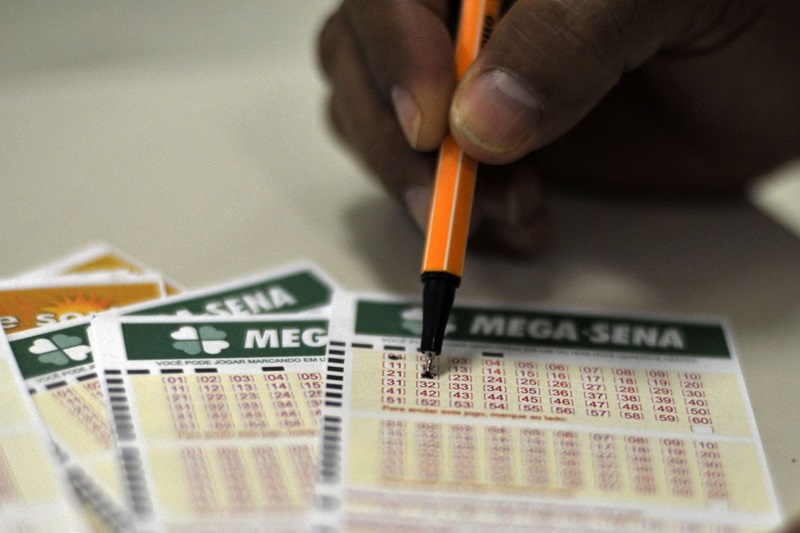 Mega-Sena vai sortear prêmio de R$ 45 milhões neste sábado