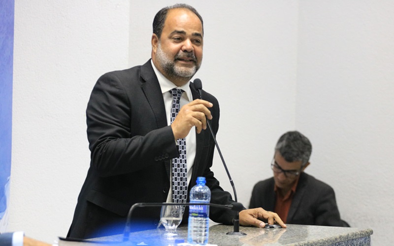 Elinaldo convida Gilvan Souza para assumir nova Secretaria do Turismo