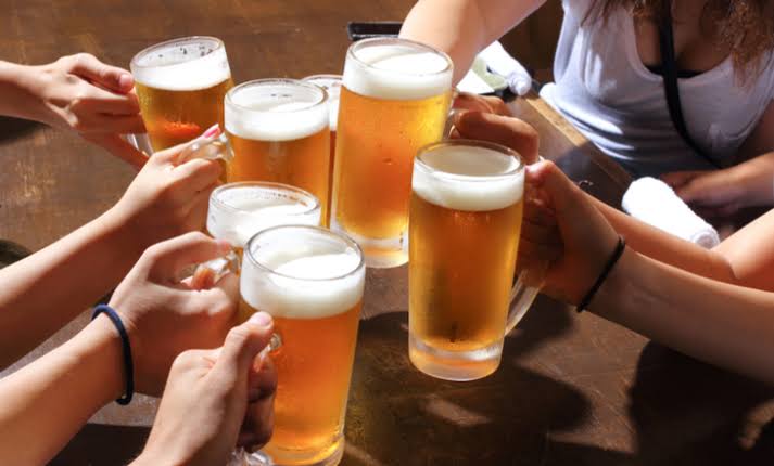 Cervejas vendidas no Brasil terão rótulos especificando ingredientes de fabricação