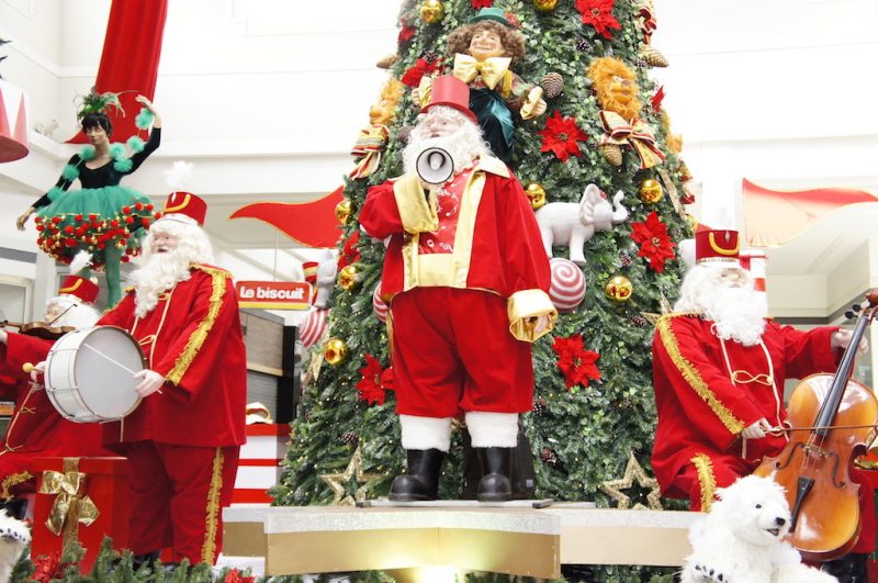 Papai Noel desfila por Camaçari e abre programação de Natal do Boulevard Shopping
