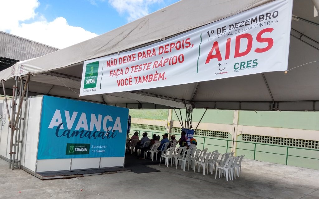HIV-Aids: Sesau realiza mais de mil testes rápidos na Feira de Camaçari
