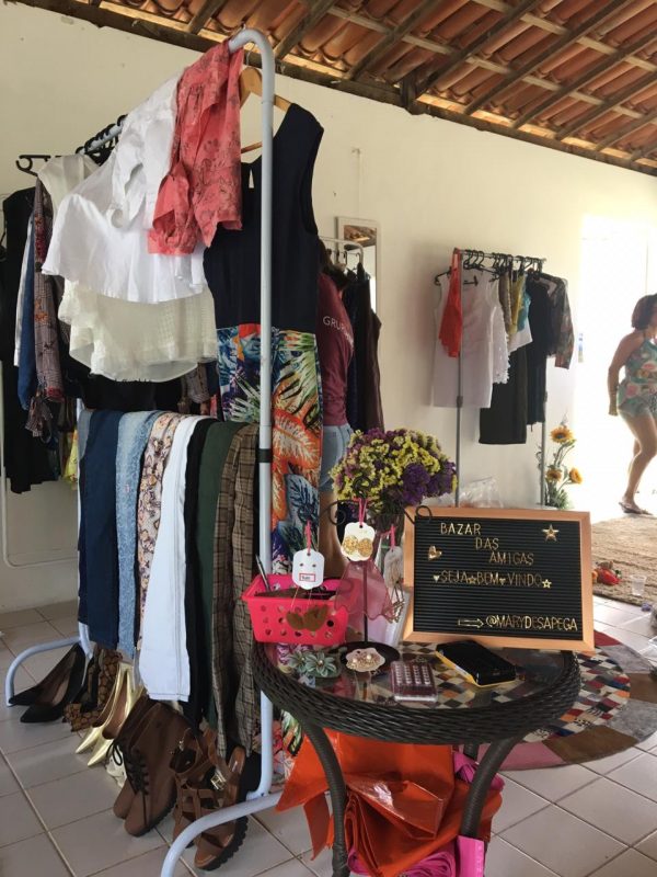 Brechós ganham espaço no mercado e se tornam alternativa para consumo de moda em Camaçari 