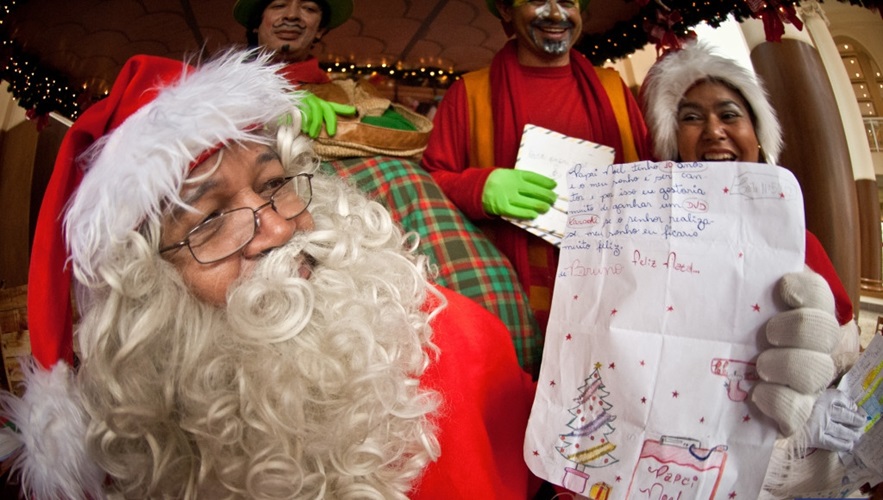 Papai Noel dos Correios: entrega de presente pode ser feita até sábado