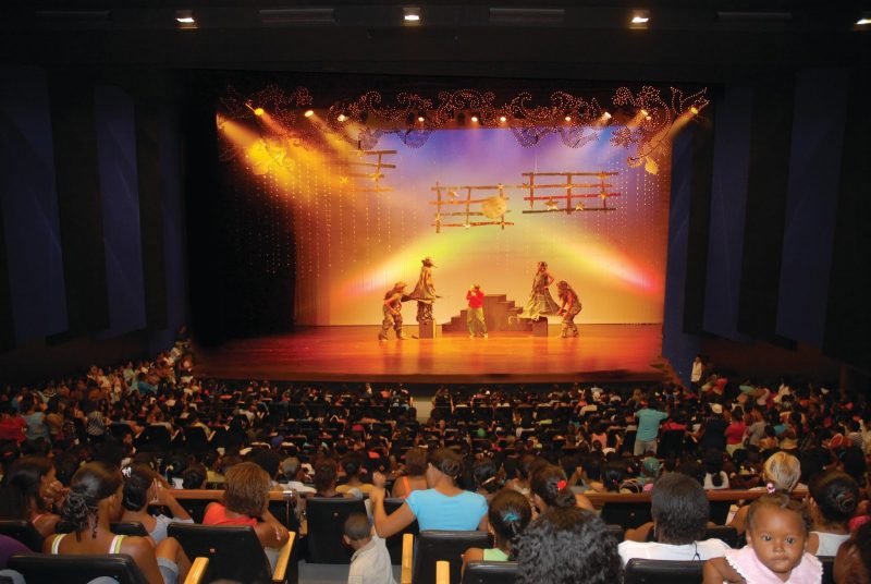 TCS apresenta 'Brasileiros - Um Oásis de Literatura, Música e Dança!' dias 11 e 13 de dezembro