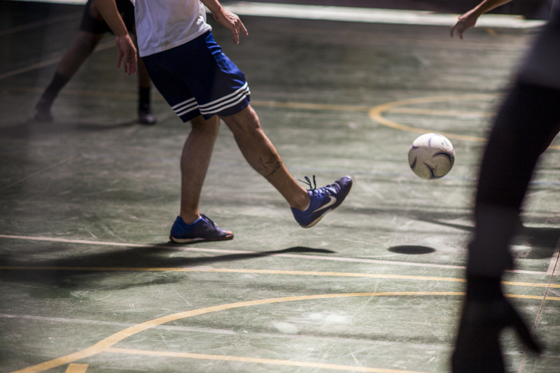Salvador: torneio de futebol reúne homens que superam obesidade
