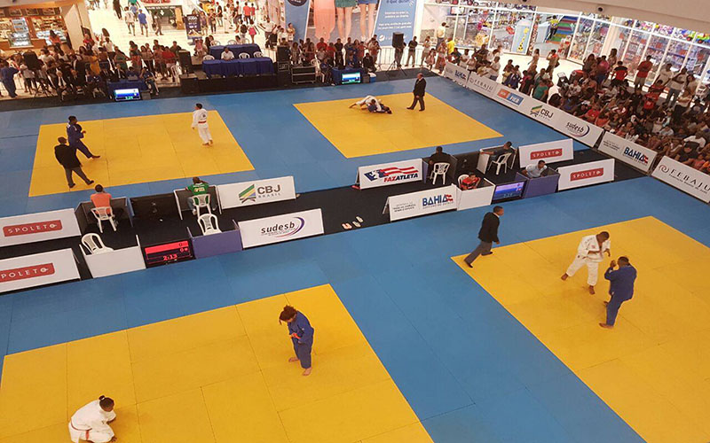 Alunos de Jiu-jitsu da Cidade do Saber relatam dificuldades para disputar Campeonato Baiano