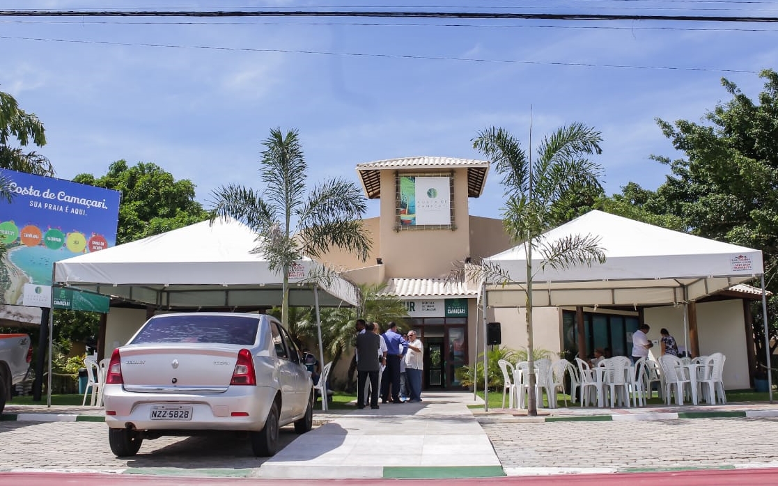 Camaçari: governo inaugura nova sede da Secretaria de Turismo em Guarajuba