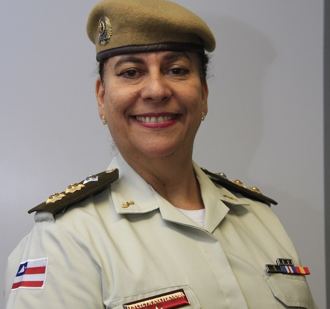 Fernanda Dantas é a primeira mulher a assumir cargo de tenente-coronel da PM-BA