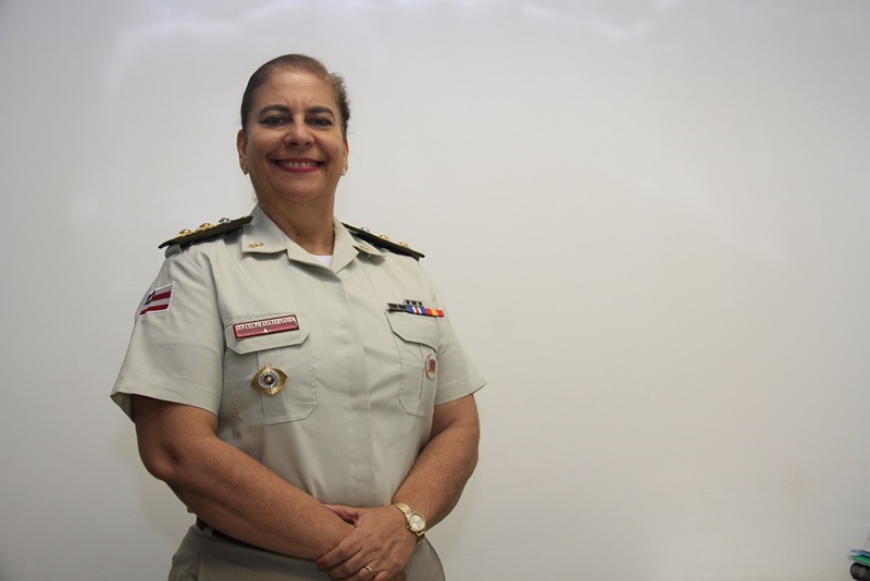 Fernanda Dantas é a primeira mulher a assumir cargo de tenente-coronel da PM-BA