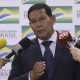 Em visita oficial à China, Mourão reativa comissão sino-brasileira