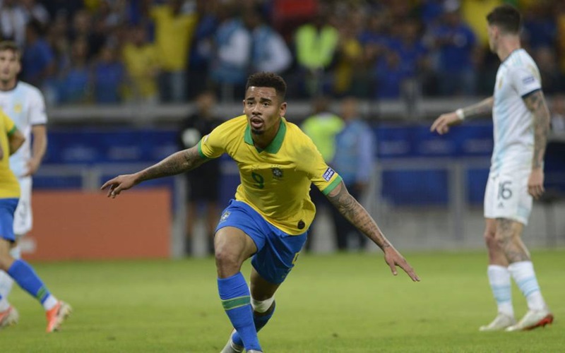 Brasil vence Argentina, avança para final e aguarda confronto entre Chile e Peru