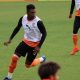 Bahia confirma contratação do zagueiro Wanderson