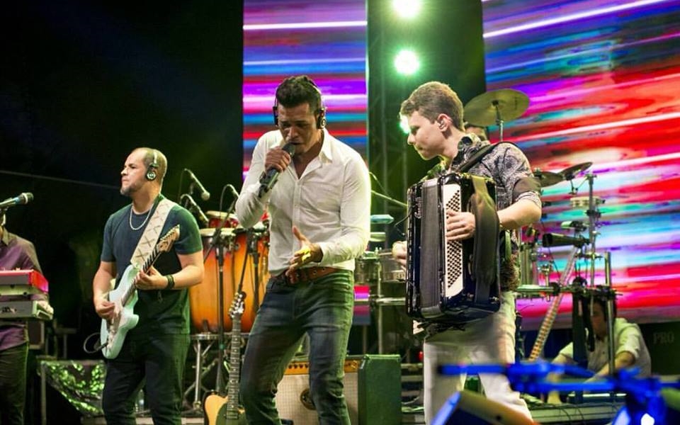 Celebra Camaçari promete animar público gospel com as bandas Shalom e Manancial na Praça Abrantes