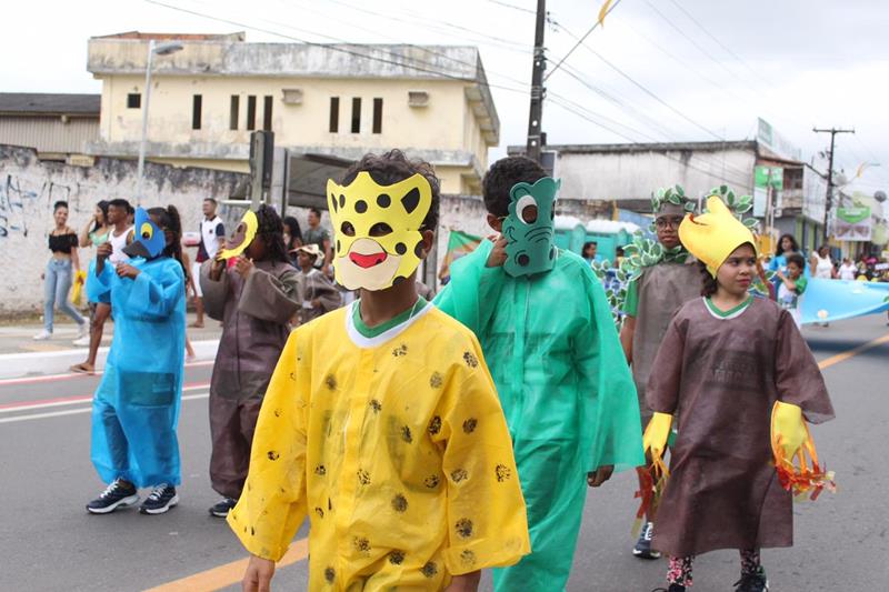 Aniversário da cidade: 261 anos, Camaçari realiza maior desfile cívico da história