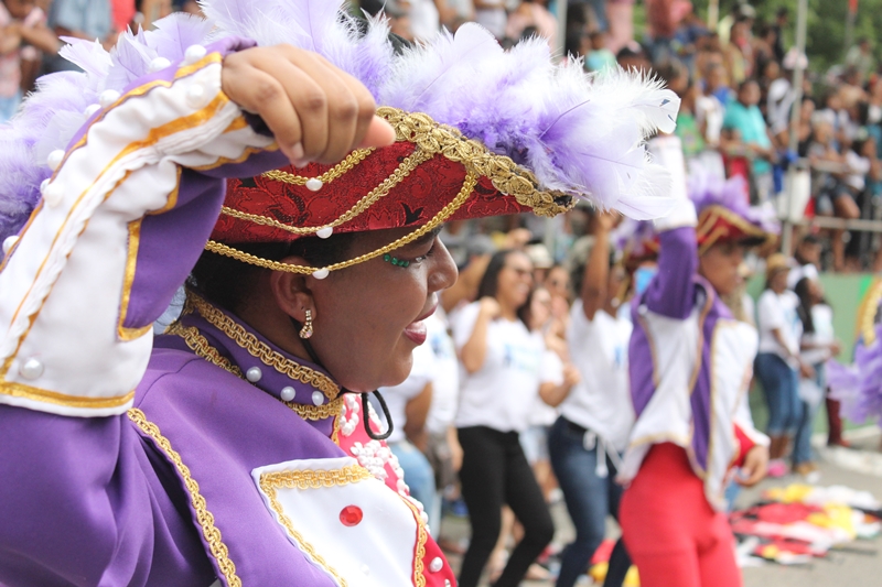Milhares de camaçarienses celebram independência do Brasil em desfile na Gleba E