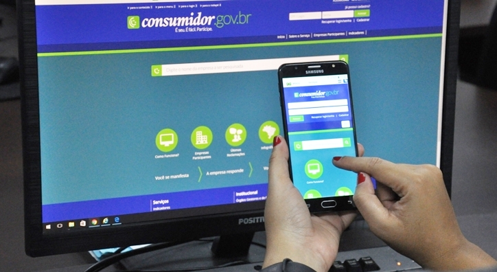 Procon-BA alerta consumidores sobre renegociação de dívidas através de plataforma online