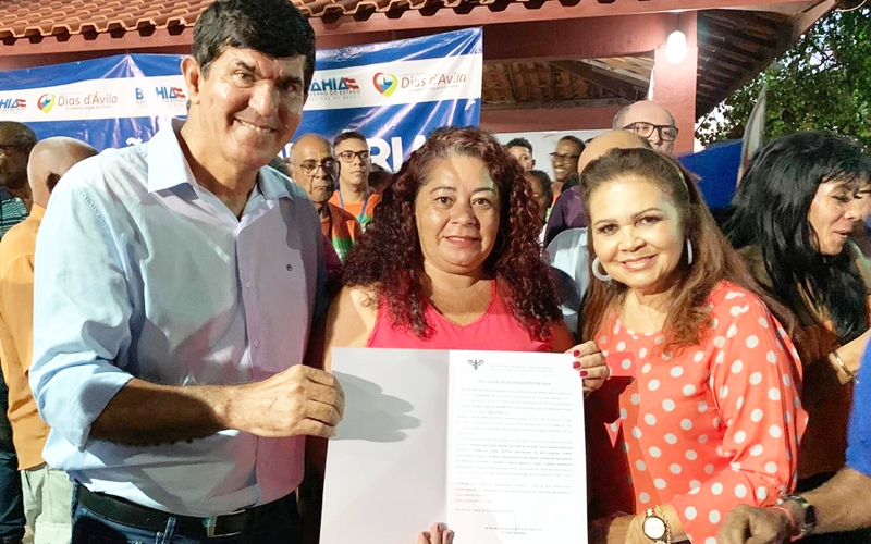Dias d’Ávila: governo entrega 312 declarações de reconhecimento de posse para moradores da Concórdia