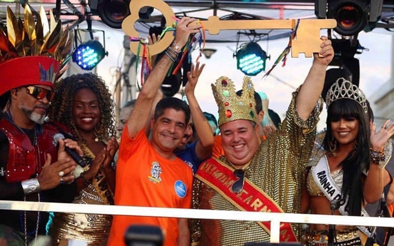 Princesa do Carnaval, camaçariense Marta Laleska tem agenda cheia na folia