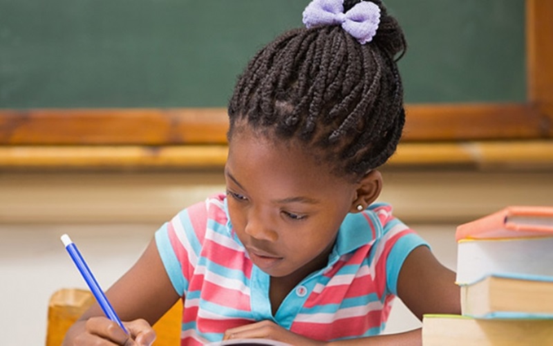 Psicóloga faz recomendações sobre processo de adaptação das crianças nas escolas