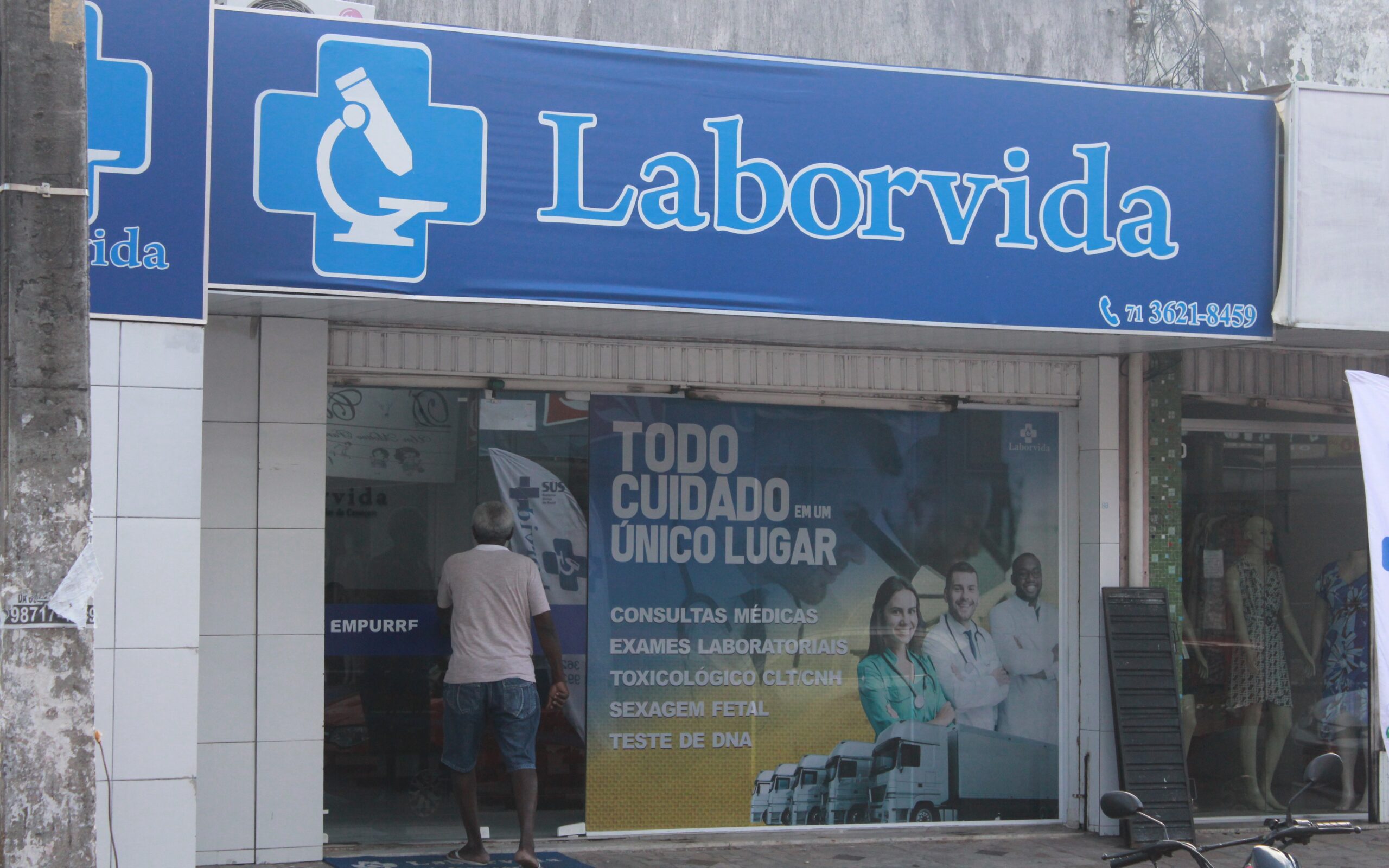 Teste de coronavírus em laboratórios particulares custa de R$ 280 a R$ 350 em Camaçari