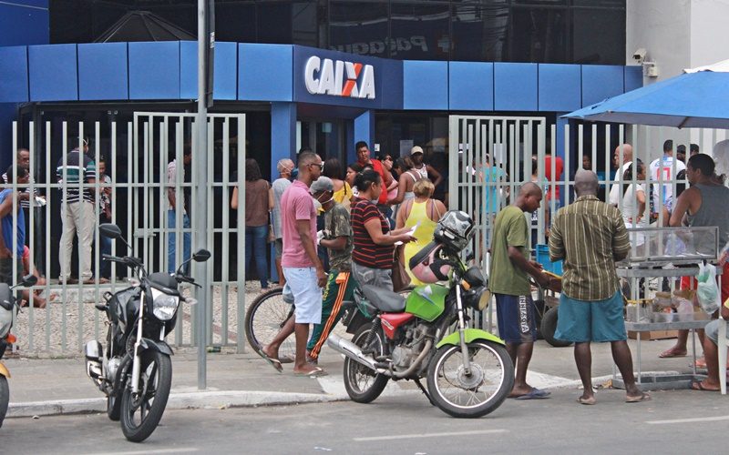Prefeitura autoriza Caixa e lotéricas pagar Bolsa Família e Auxílio Emergencial nos feriados em Camaçari