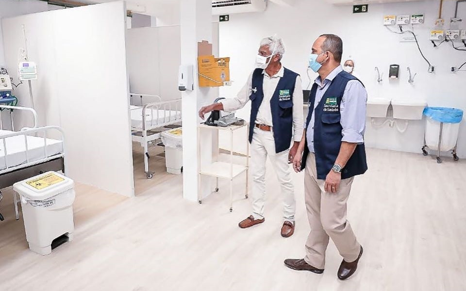 Elinaldo investe R$21 milhões no enfrentamento da Covid-19 e inaugura primeiro Centro Intensivo de Combate ao Coronavírus na Região Metropolitana