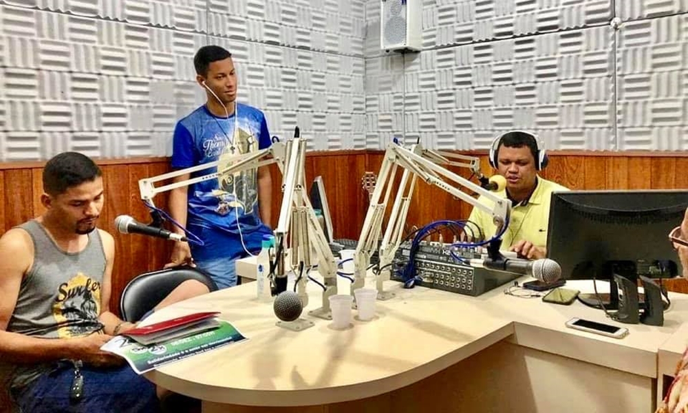 Adalto Santos se afasta do rádio para cumprir legislação eleitoral