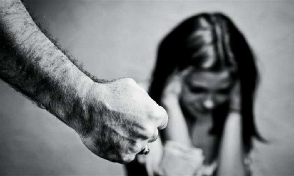 Agosto Lilás: psicóloga destaca impactos do isolamento para mulheres vítimas de violência