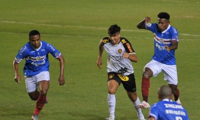 Brasileirão: Sport vence o Bahia por 2 a 1 em Salvador