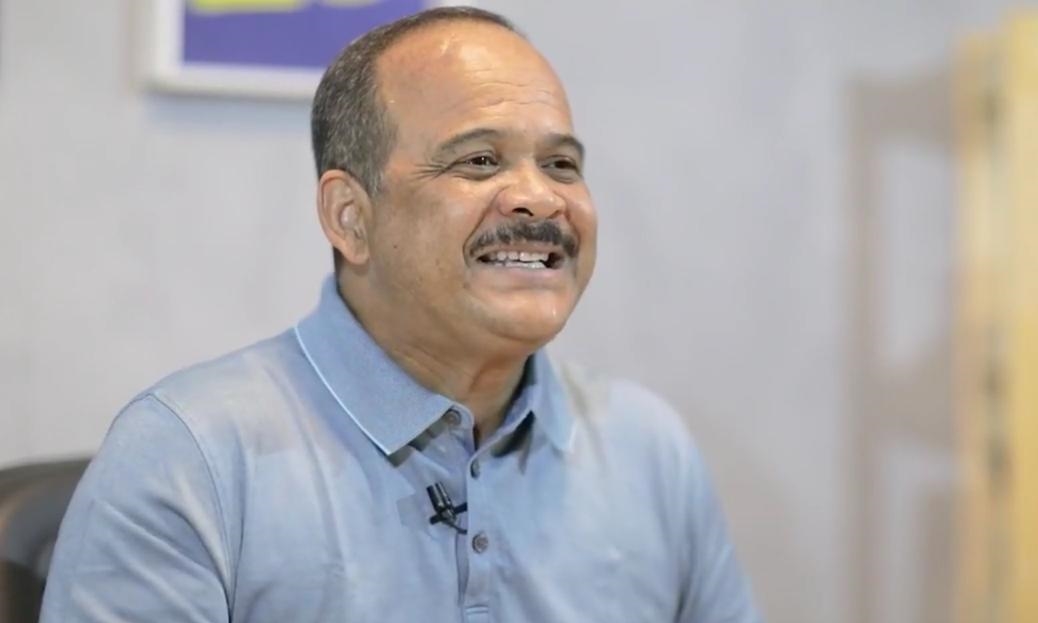 Prefeito do Povo: Elinaldo destaca ações de mobilidade em programa eleitoral