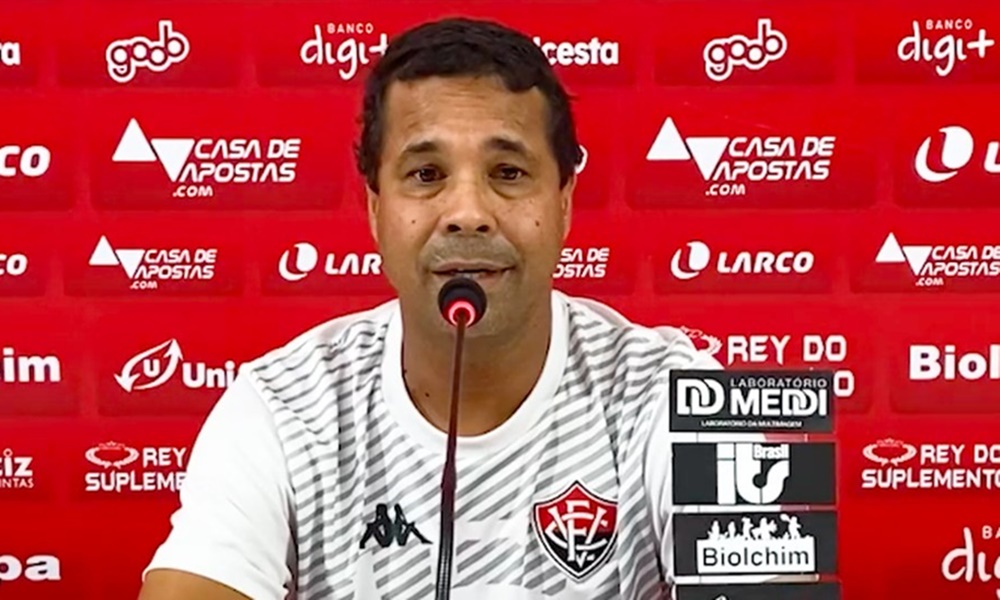 Rodrigo Chagas assume como técnico interino do Vitória em jogo deste sábado