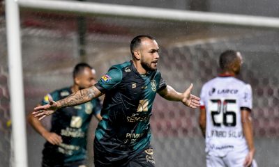 Chocolate: Vitória sofre goleada em Minas e se complica na Série B