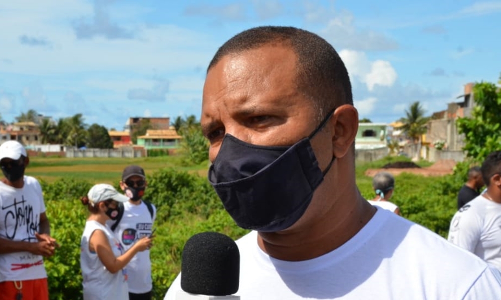 Deni, Jamessom e Vavau participam de movimento em defesa do Cacimbão em Arembepe