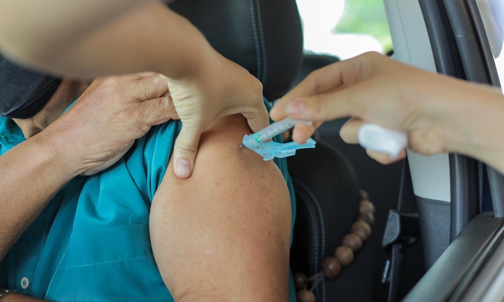 Dias d'Ávila: 4.971 pessoas foram vacinadas contra o coronavírus