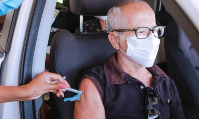 Idosos com 66 anos começam a ser vacinados em Camaçari a partir de hoje