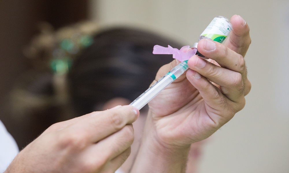 Camaçari abre vacinação contra influenza para toda a população acima de seis meses