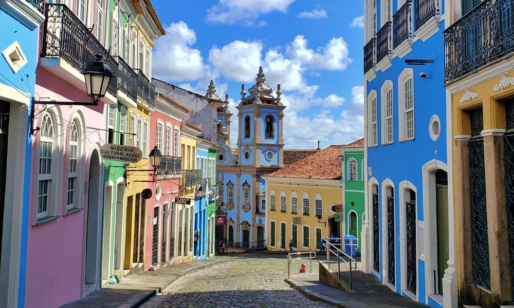 Serviços turísticos na Bahia apresentam quarta alta consecutiva