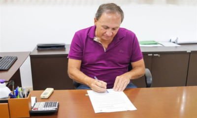 João Gualberto sanciona lei que prioriza vacinação de professores contra Covid-19