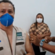 Secretário de Saúde de Camaçari, Elias Natan é vacinado contra Covid-19