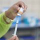 Vacinação de segunda dose contra Covid-19 tem baixa procura em Camaçari