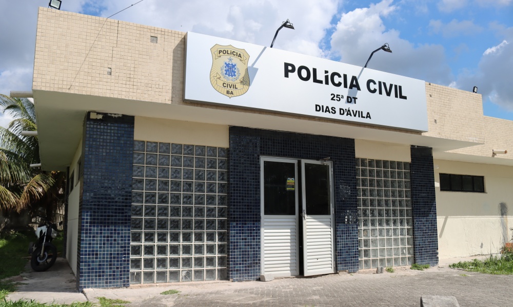 Moto roubada em Camaçari é recuperada em Dias d'Ávila