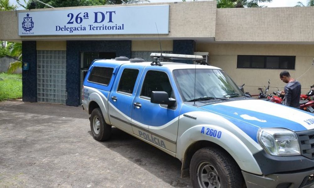 Homem acusado de estelionato é preso em condomínio de Guarajuba
