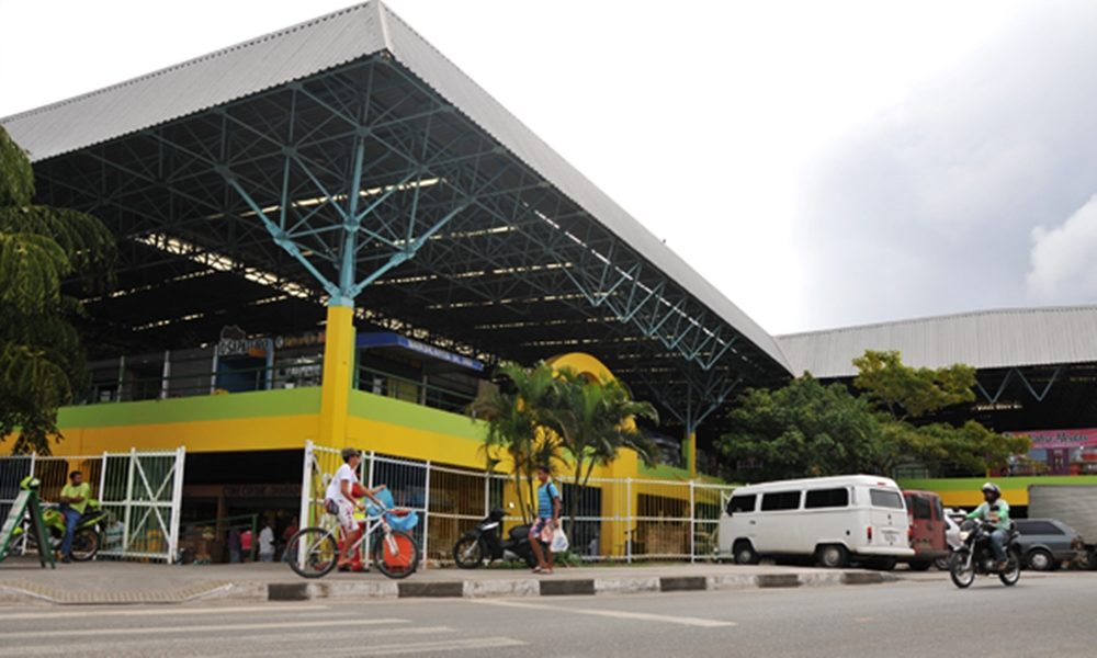 Centro Comercial amplia horário de funcionamento para atender demanda no São João