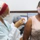 Mata de São João vacina hoje pessoas com 49 anos ou mais