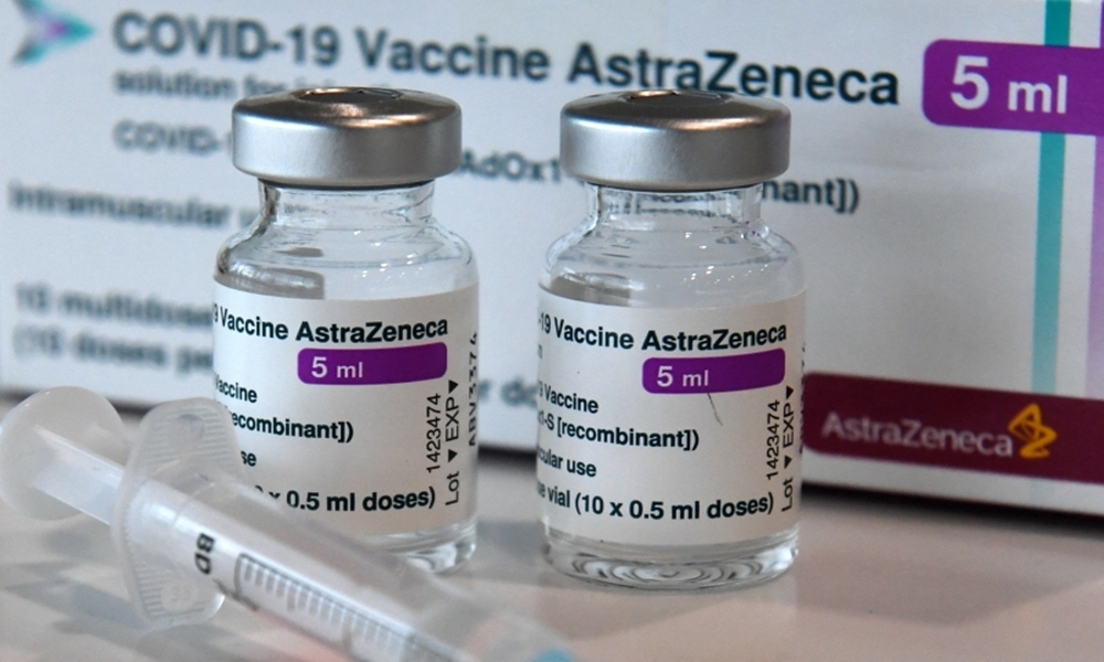Mais de 26 mil pessoas podem ter tomado vacina vencida contra Covid-19