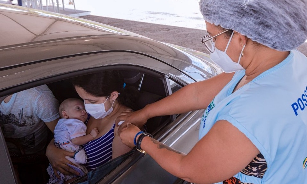 Apenas 35,6% das gestantes e puérperas foram vacinadas contra Covid-19 em Camaçari, afirma Sesau