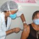 Simões Filho continua vacinação de pessoas com 40 anos contra Covid-19