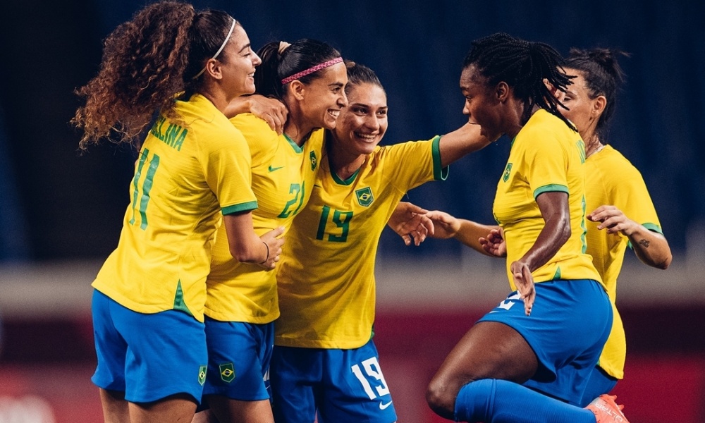 Seleção Brasileira Feminina de futebol encara Argentina hoje
