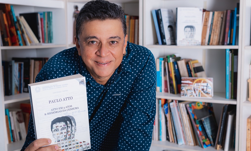Paulo Atto lança livro sobre Censura ao Teatro nos anos 80 na Bahia