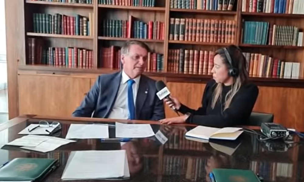 Bolsonaro promete apresentar provas na próxima semana de que houve “fraude em 2014”